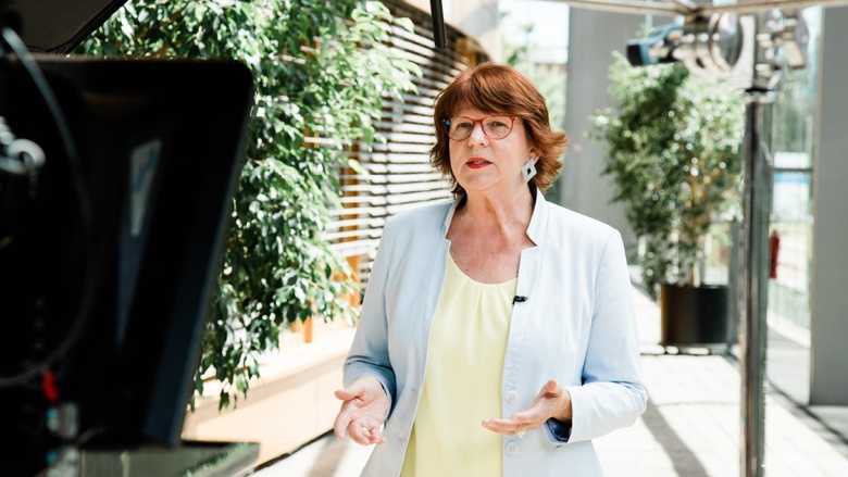 Antje Lezius MdB