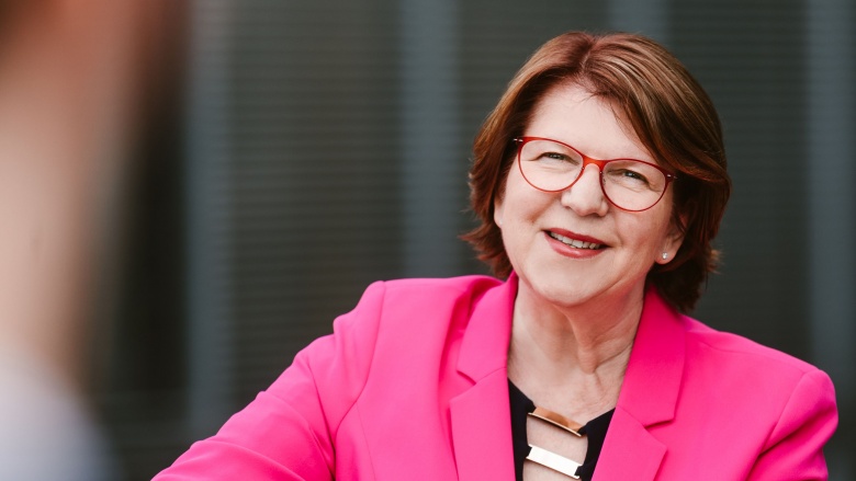 Antje Lezius MdB Antje Lezius MdB, Arbeit und Soziales, Deutscher Bundestag, Fachkräfteinwanderungsgesetz